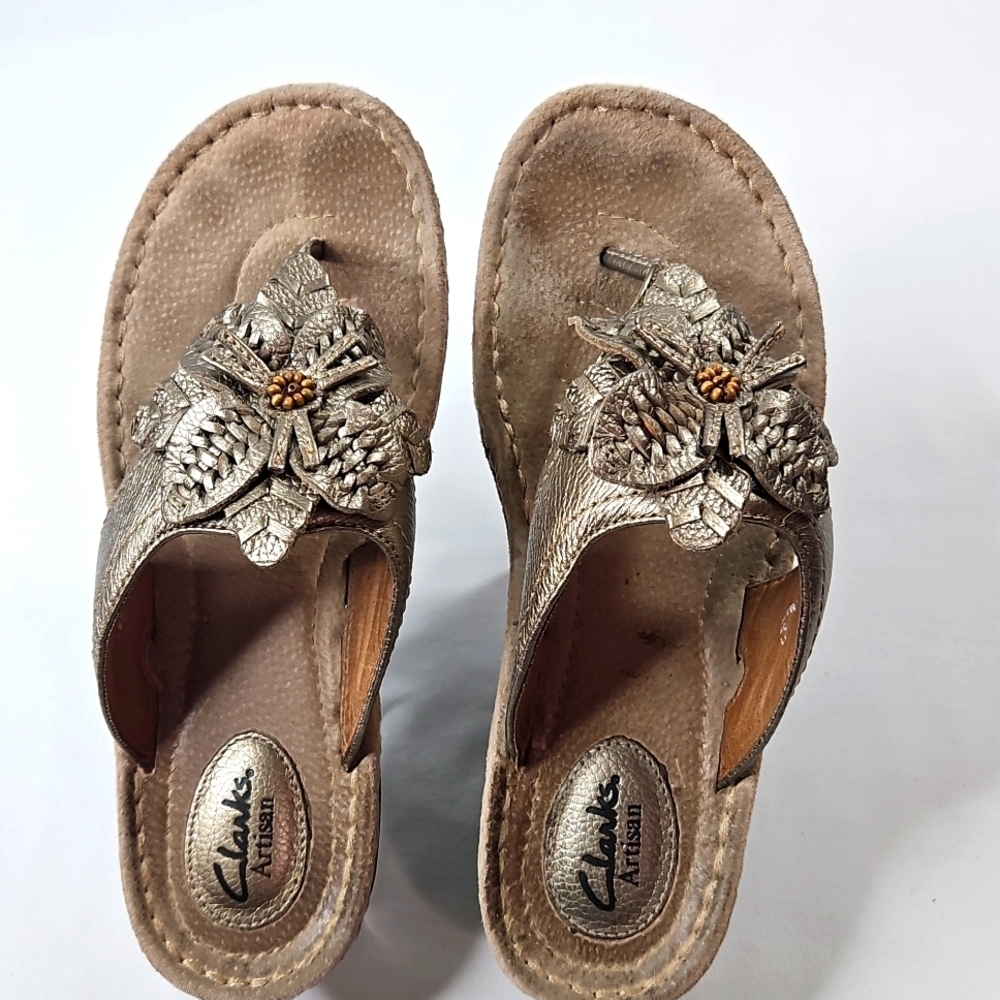 Clarks Artisan Bronze Womens Sandals Size 9